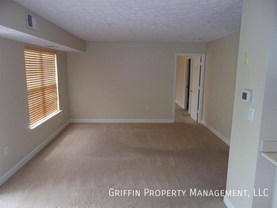 Apartment for rent at 6600 Saint Ignatus Dr #301, Fort Washington, MD 20744