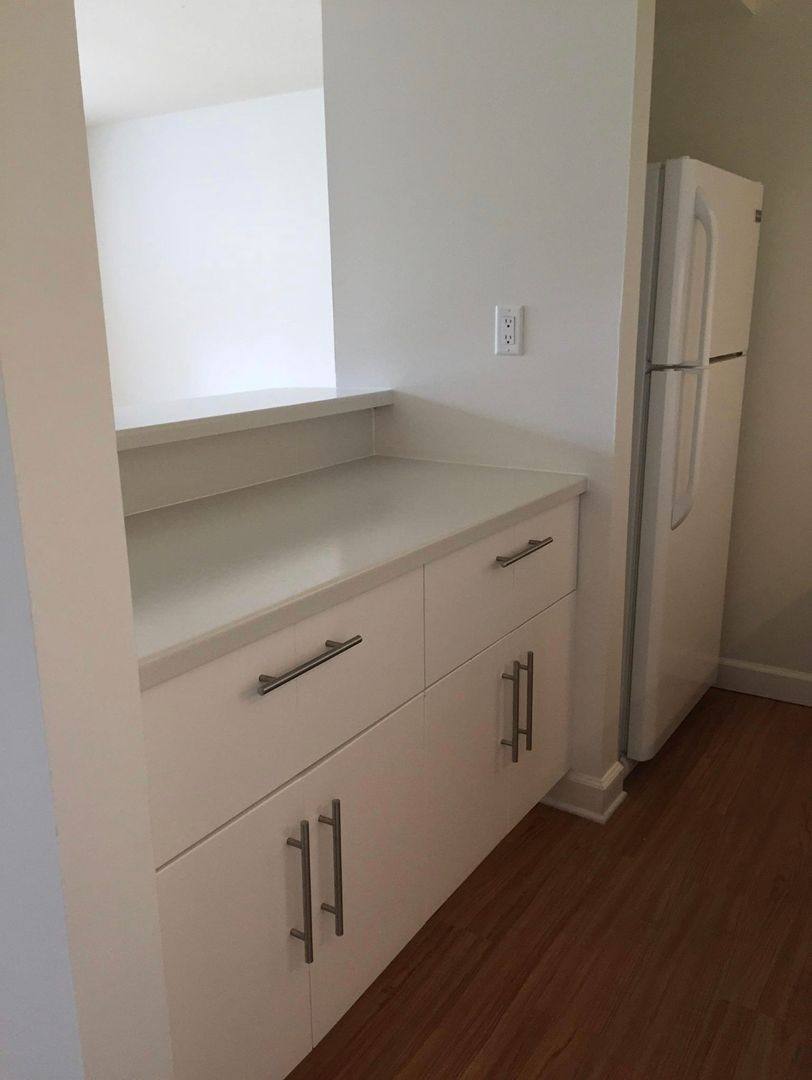 Apartment for rent at 2409 Marquette Rd, Peru, IL 61354