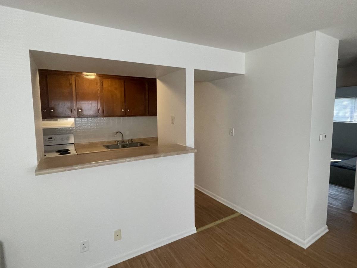 Apartment for rent at 2417 Marquette Rd, Peru, IL 61354
