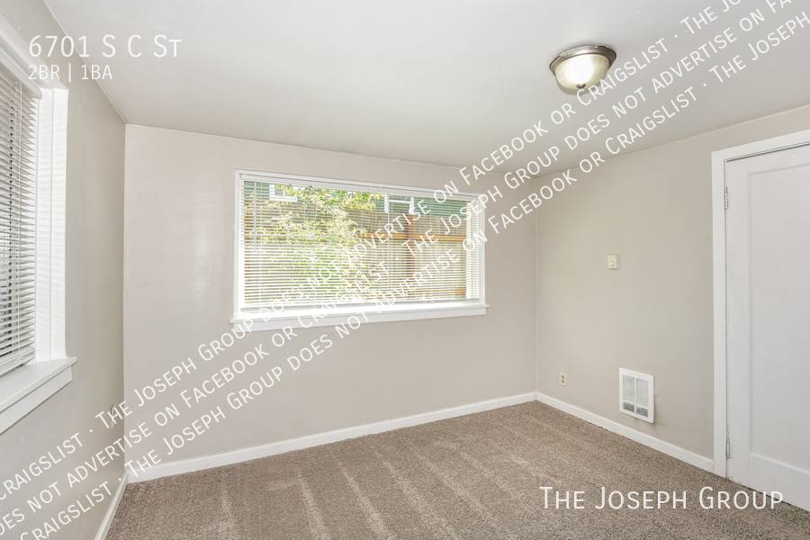 Apartment for rent at 6701 S C St, Tacoma, WA 98408