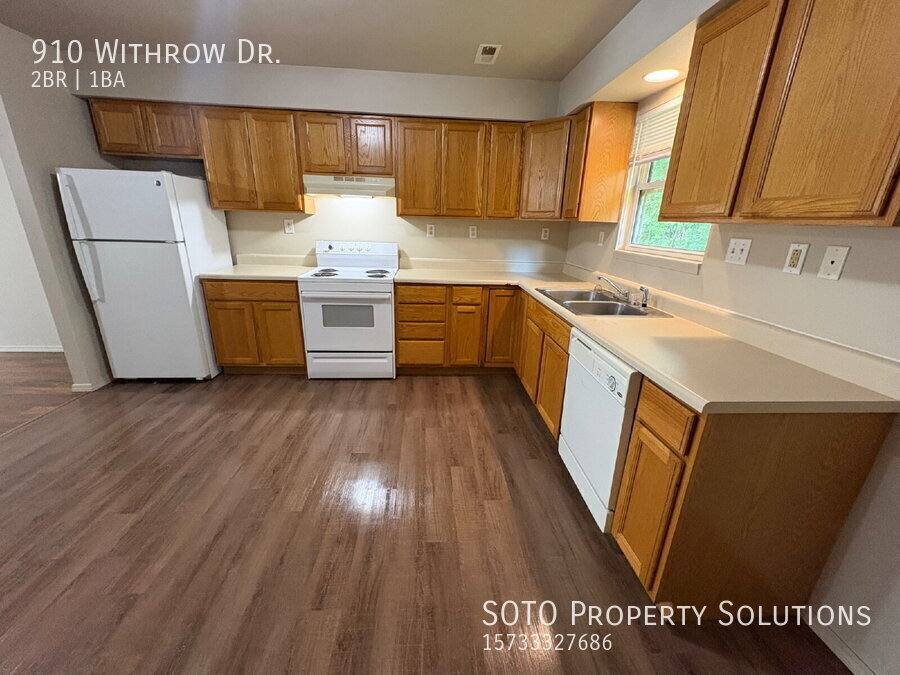 Apartment for rent at 910 Withrow Dr, Oran, MO 63771