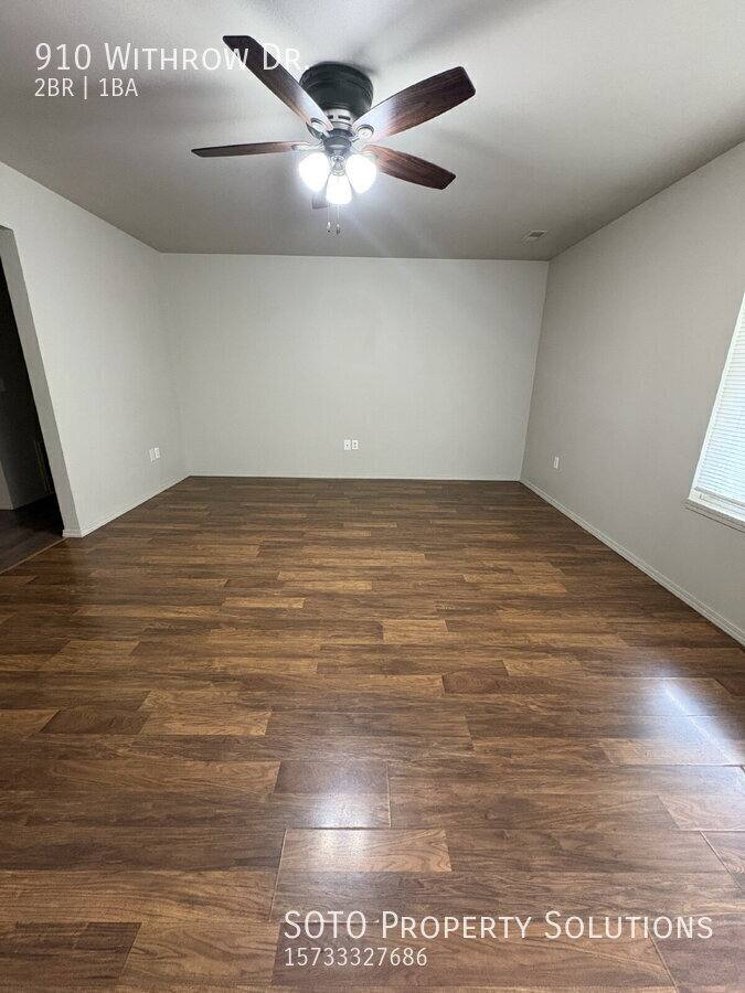 Apartment for rent at 910 Withrow Dr, Oran, MO 63771