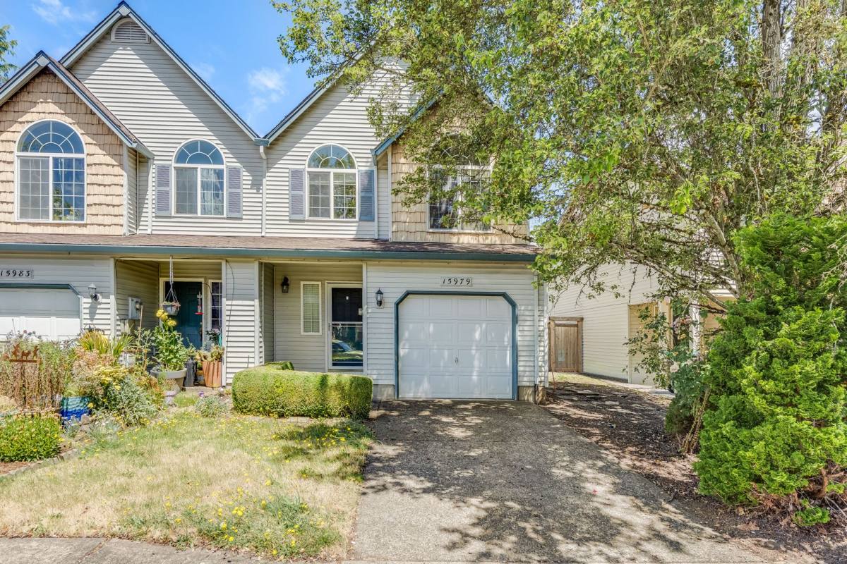 Townhouse for rent at 15979 SW Roth Dr, Beaverton, OR 97078