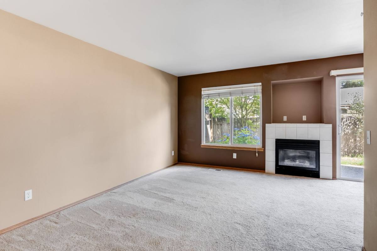 Townhouse for rent at 15979 SW Roth Dr, Beaverton, OR 97078