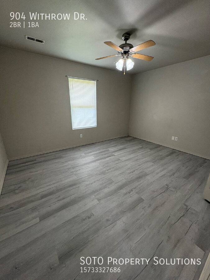 Apartment for rent at 904 Withrow Dr, Oran, MO 63771