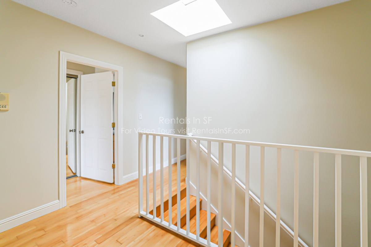 House for rent at 540 Griffith St, San Francisco, CA 94124