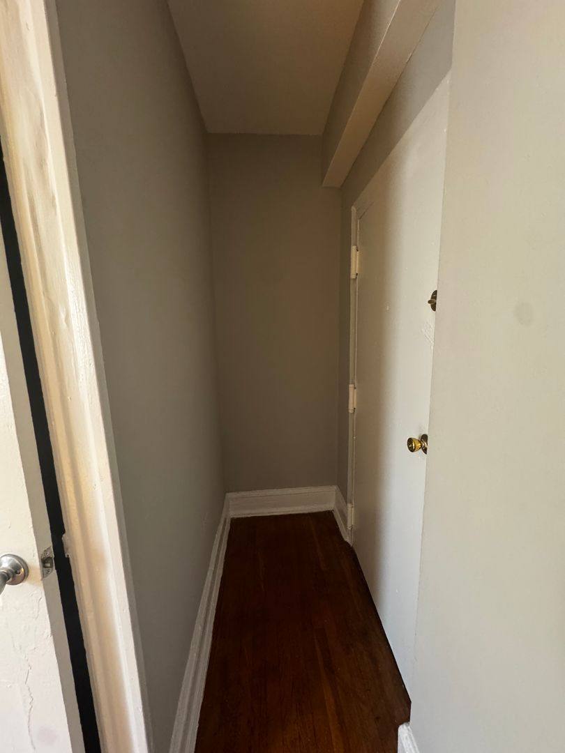 Apartment for rent at 1307 12th St NW, Washington, DC 20005