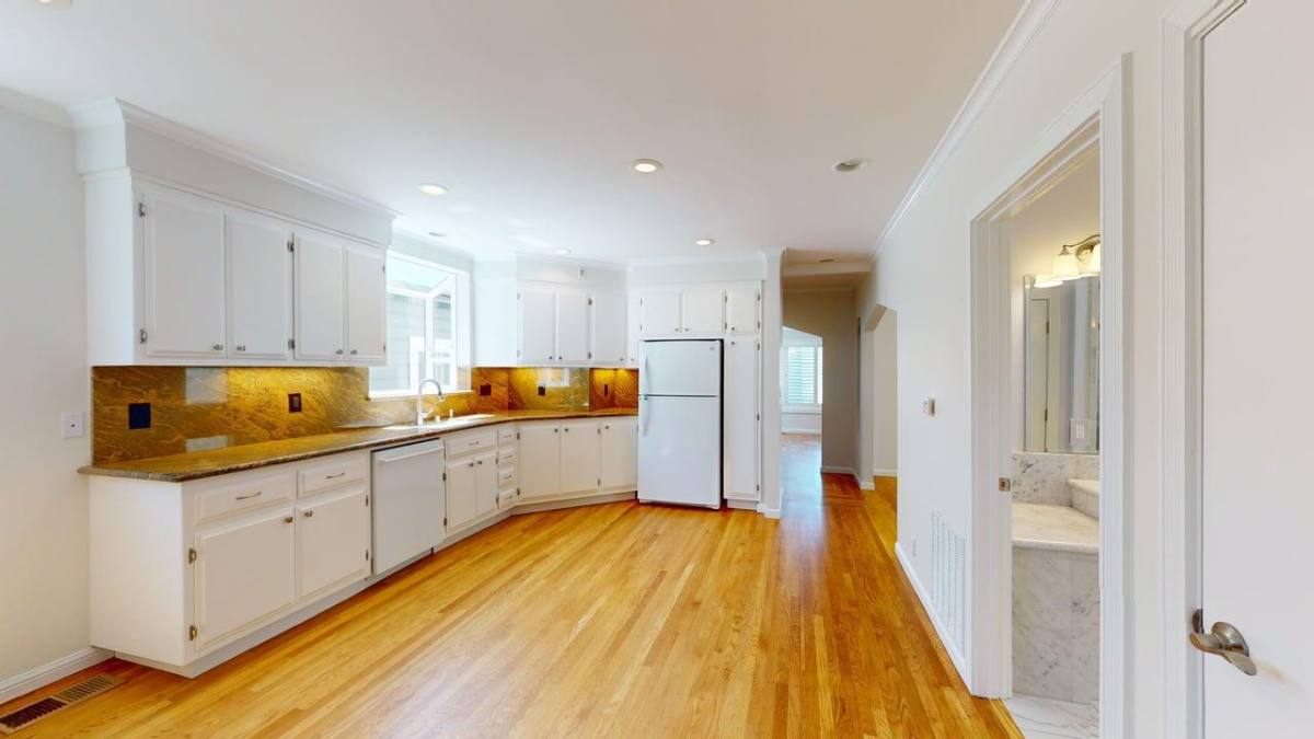 House for rent at 2236 15th Ave, San Francisco, CA 94116