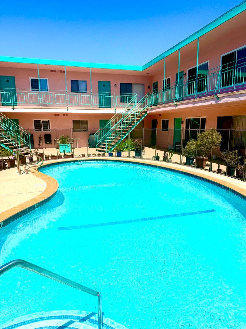 Apartment for rent at 7825 W Manchester Ave #4A, Playa Del Rey, CA 90293