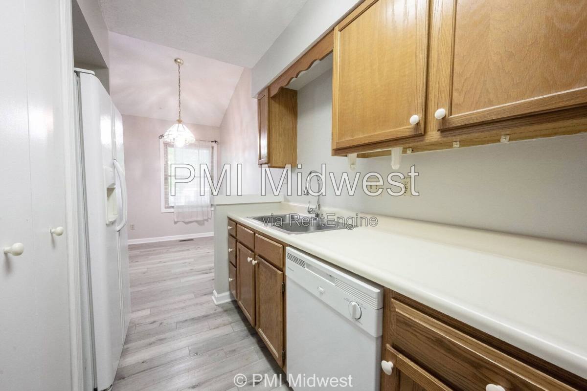 Apartment for rent at 120 E King St, Franklin, IN 46131