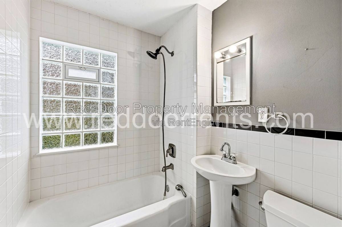 House for rent at 129 E 49th St, Indianapolis, IN 46205
