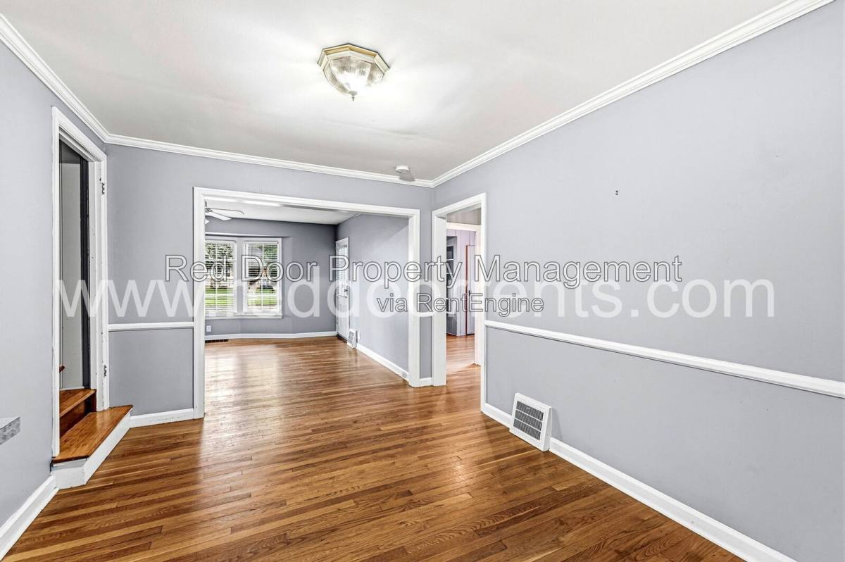 House for rent at 129 E 49th St, Indianapolis, IN 46205