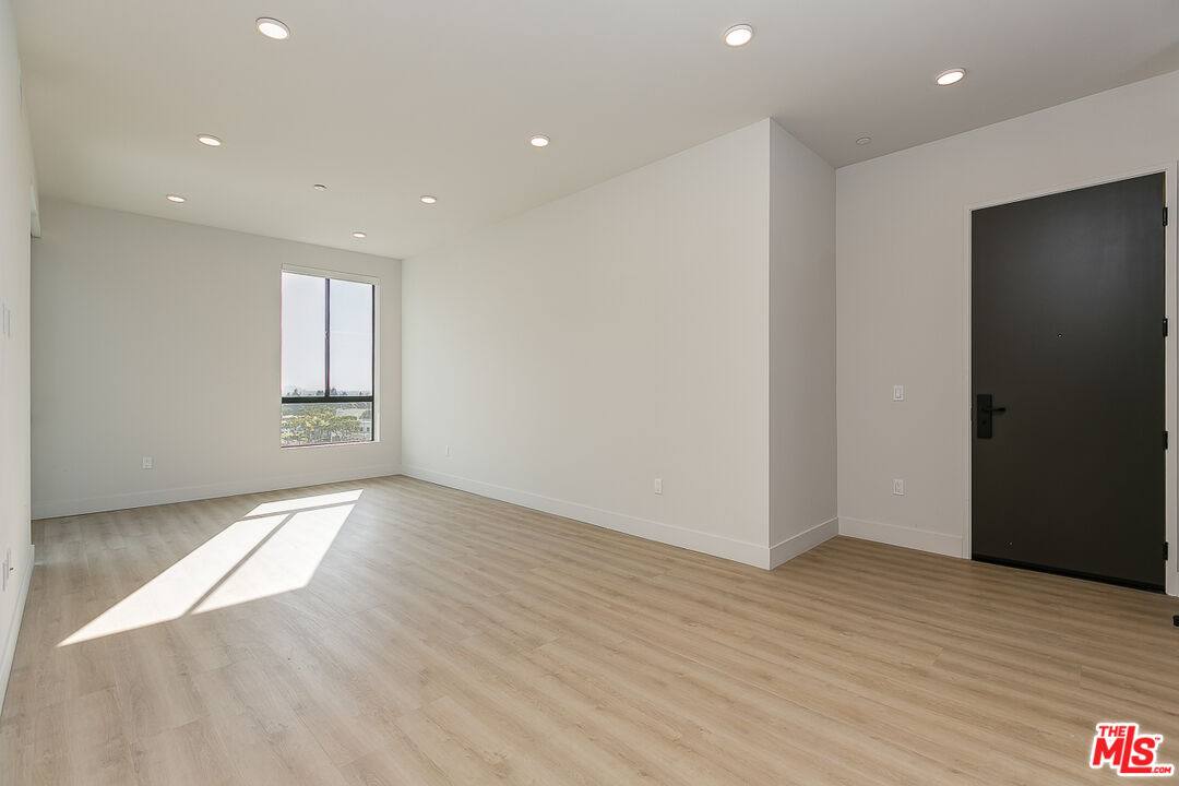 Apartment for rent at 3833 Dunn Dr #408, Culver City, CA 90232