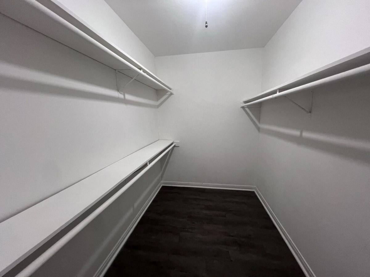 874 Yorkchester Dr, Houston, TX 77079 - Apartment for Rent - Image 3