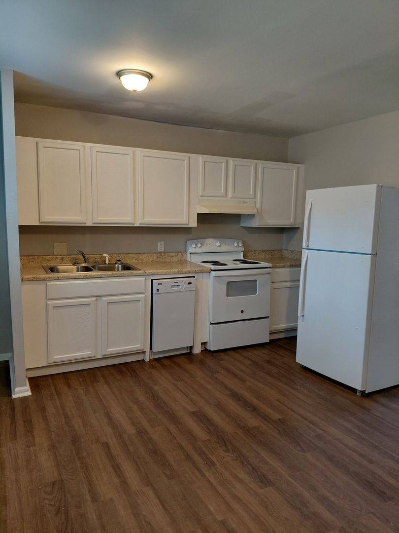 Apartment for rent at 3576 Vineville Ave, Macon, GA 31204