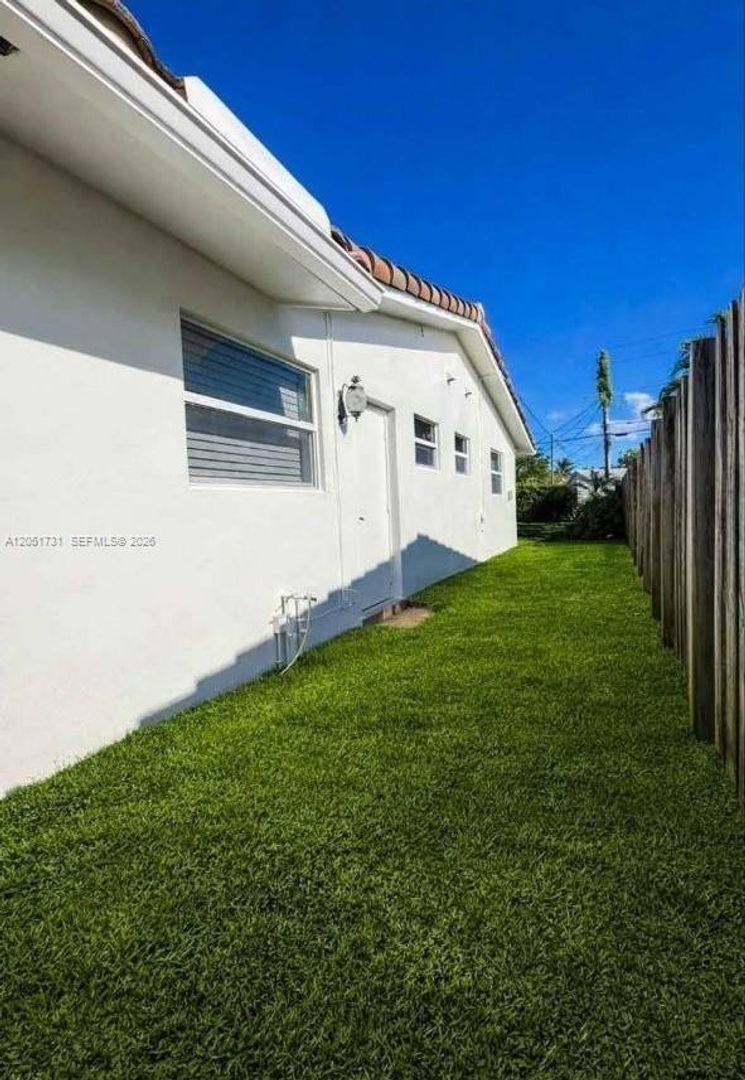 House for rent at 5340 NE 17th Terrace, Fort Lauderdale, FL 33334