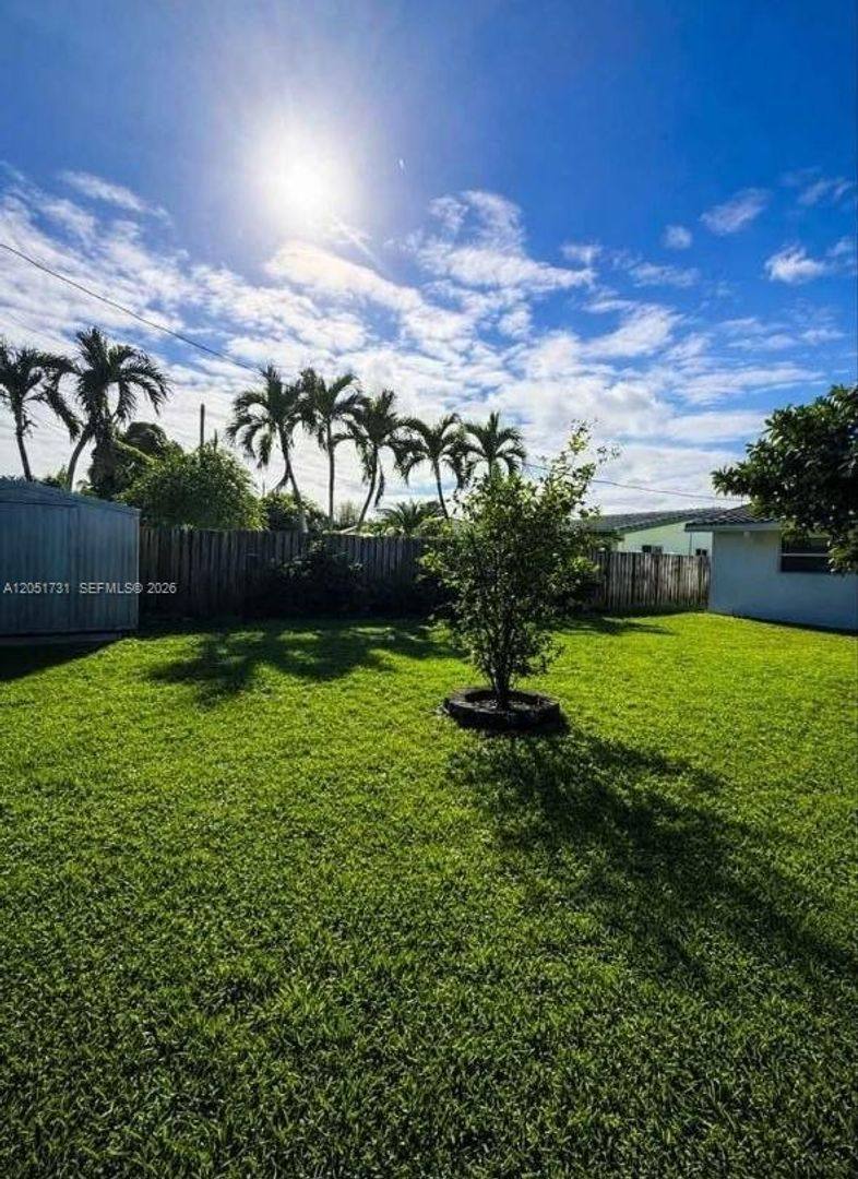 House for rent at 5340 NE 17th Terrace, Fort Lauderdale, FL 33334