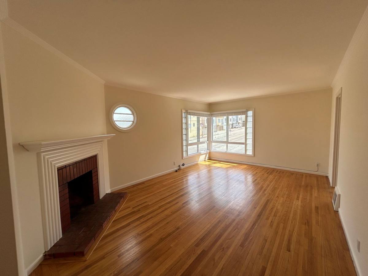 Apartment for rent at 1401-1403 34th Ave, San Francisco, CA 94122