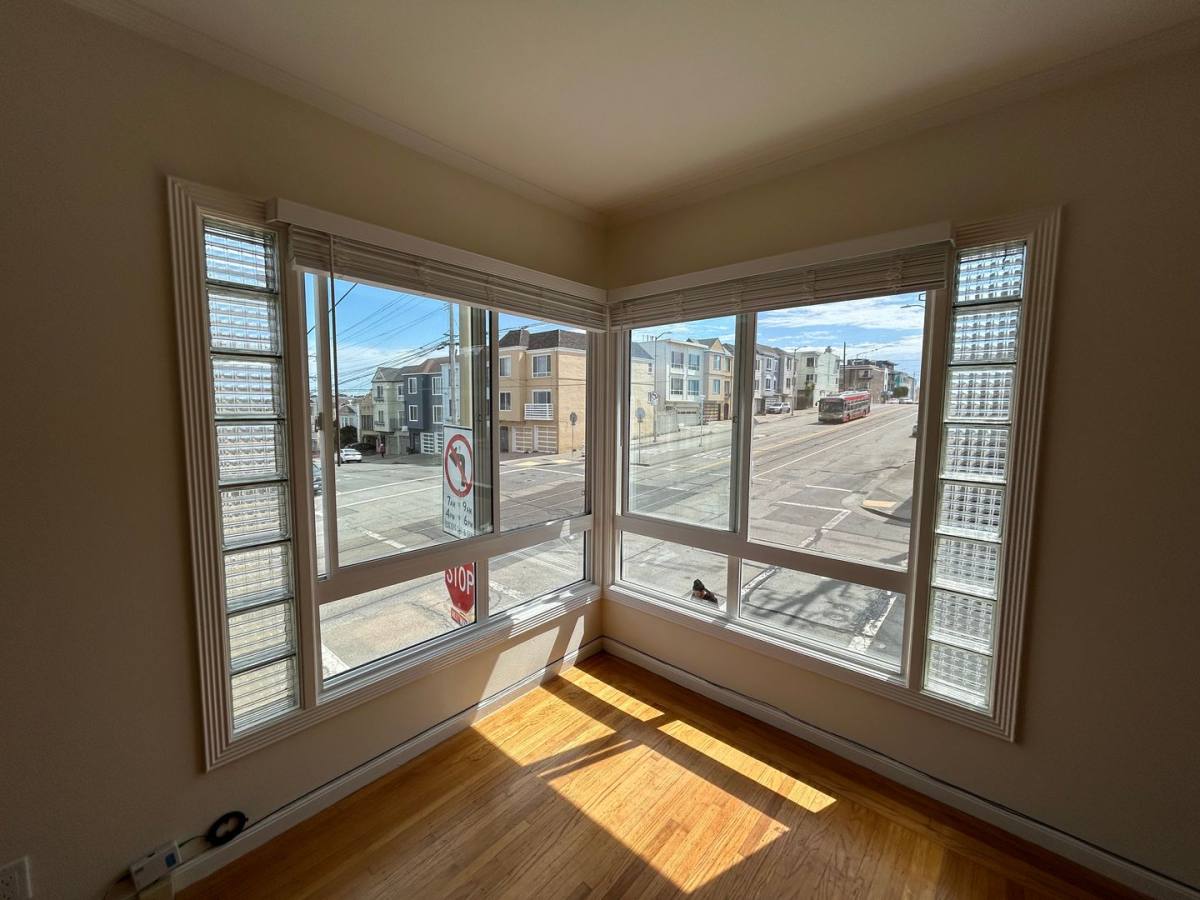 Apartment for rent at 1401-1403 34th Ave, San Francisco, CA 94122