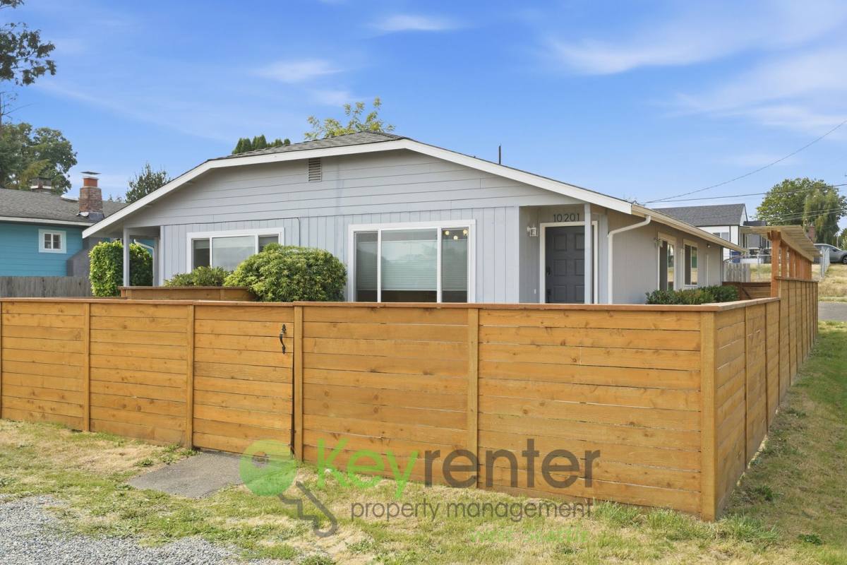 Apartment for rent at 10201-10203 17th Ave SW, Seattle, WA 98146