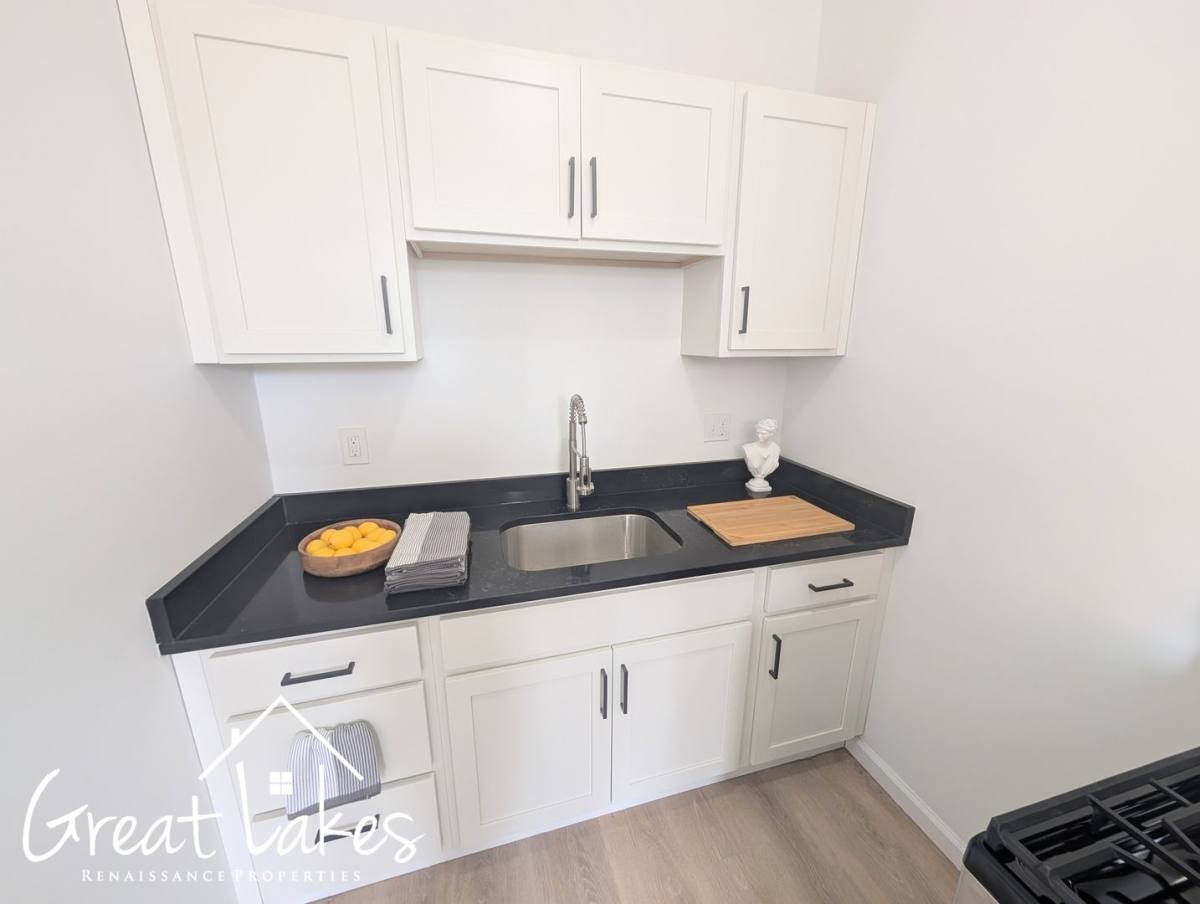 Apartment for rent at 3525 Cass Ave, Detroit, MI 48201