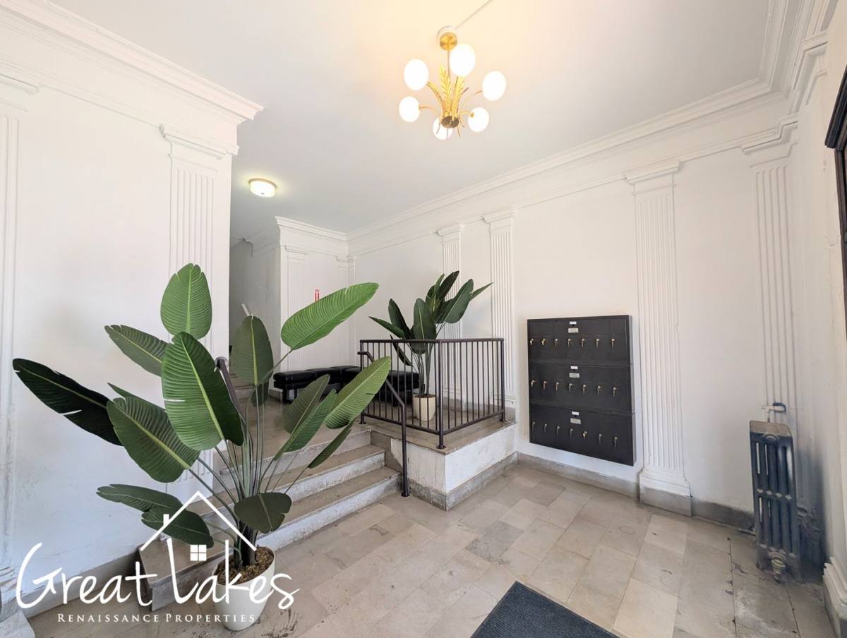 Apartment for rent at 3525 Cass Ave, Detroit, MI 48201