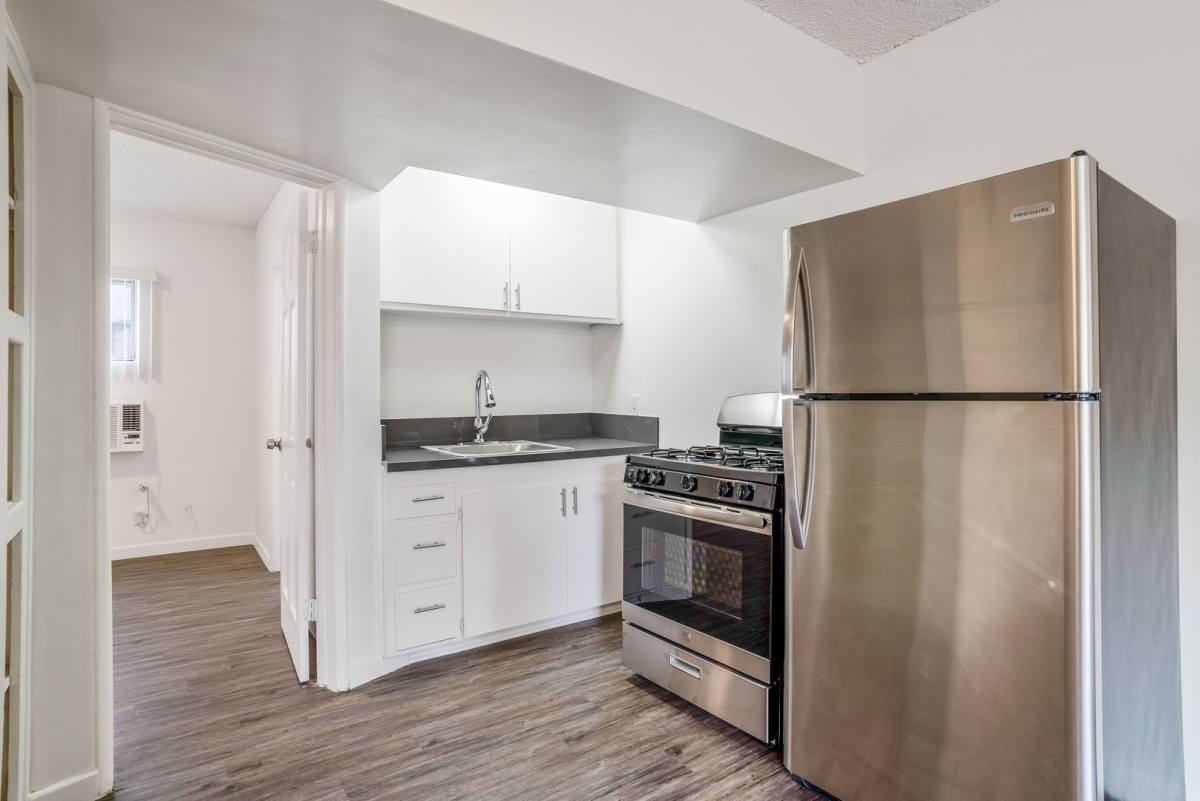 Apartment for rent at 4558 W 173rd St, Lawndale, CA 90260