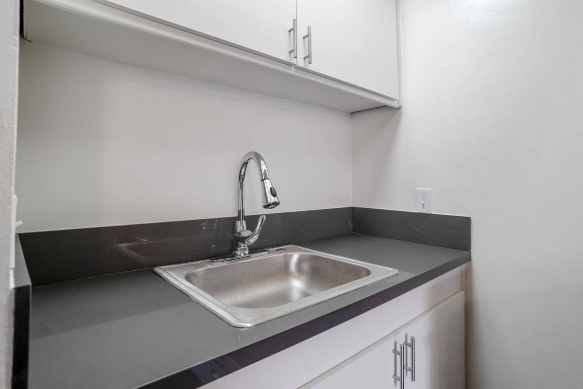 Apartment for rent at 4558 W 173rd St, Lawndale, CA 90260