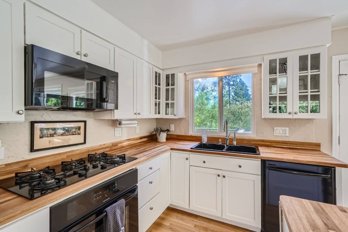 860 Willowbrook Rd, Boulder, CO 80302 - House for Rent - Image 9