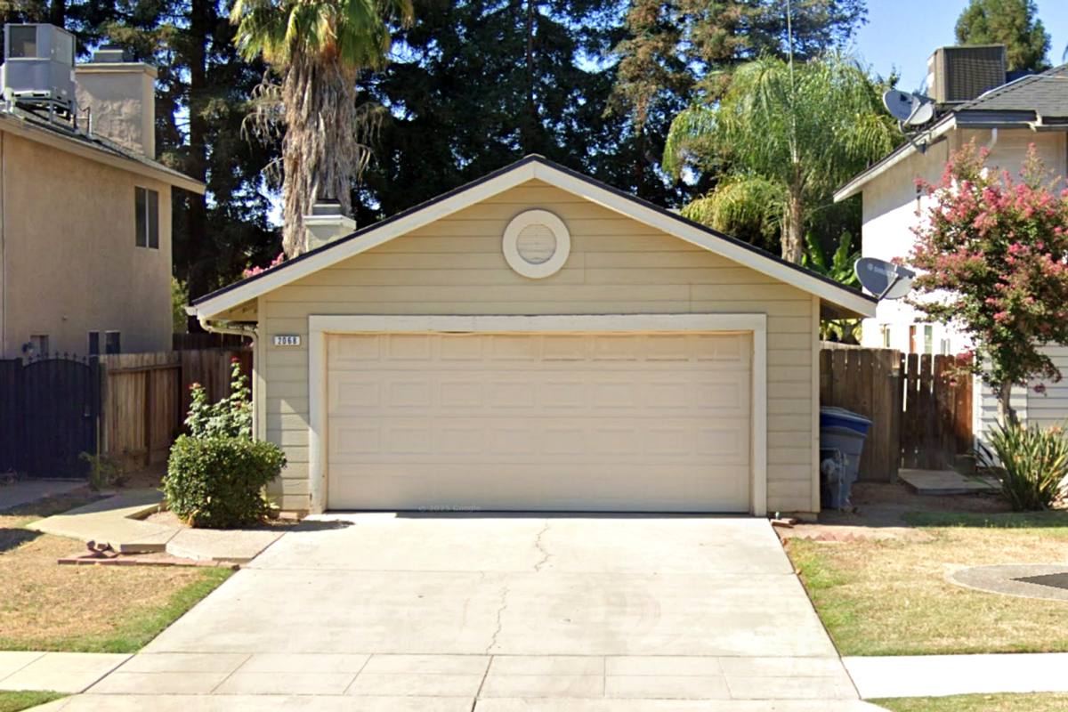 Apartment for rent at 2068 W Magill Ave, Fresno, CA 93711