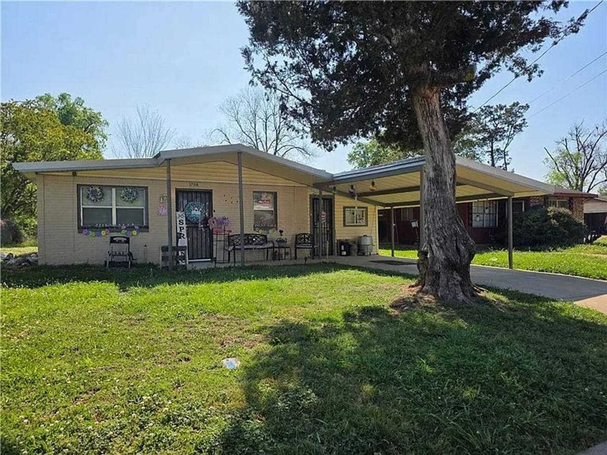 House for rent at 3708 10th St, Alexandria, LA 71302