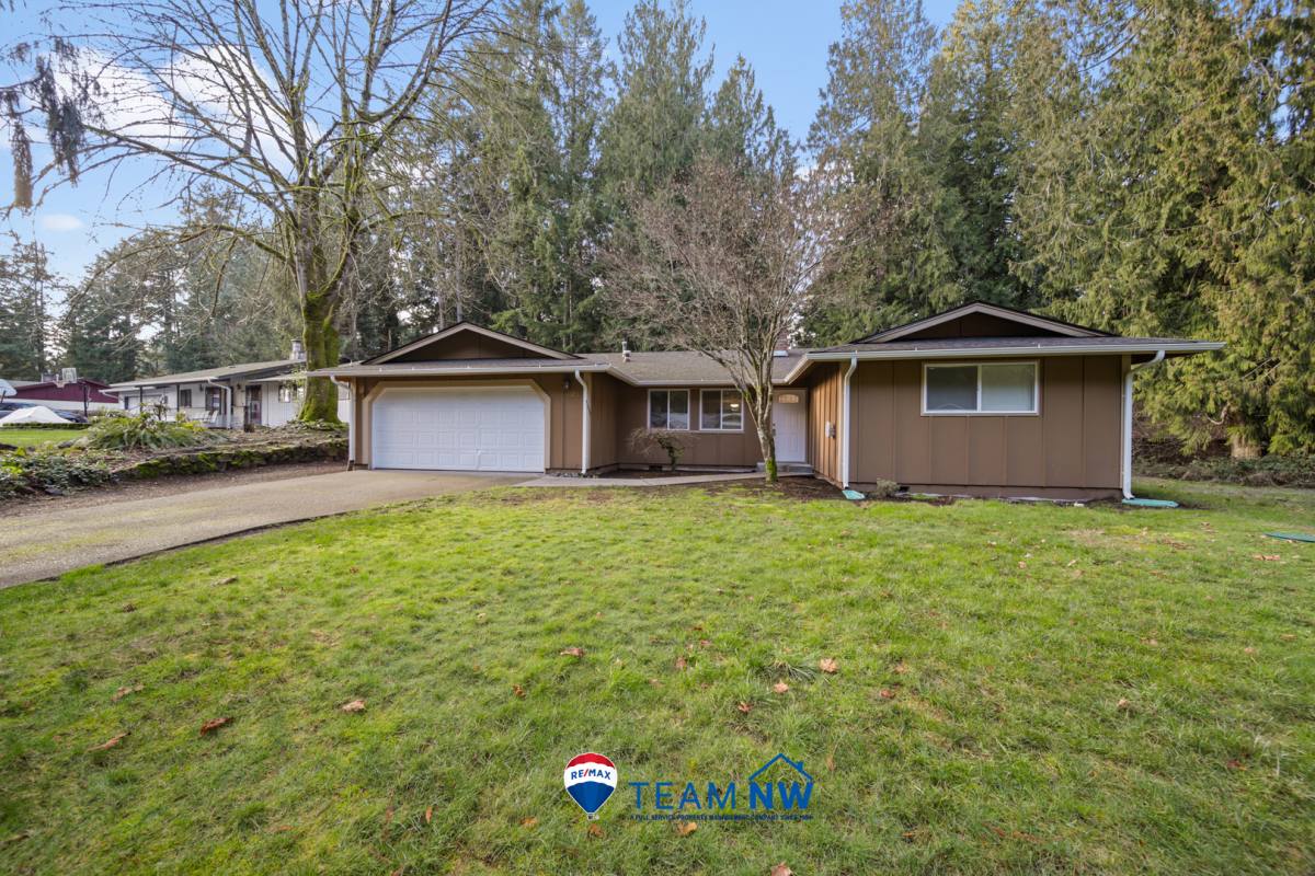 House for rent at 4323 Glen Terra Dr SE, Lacey, WA 98503