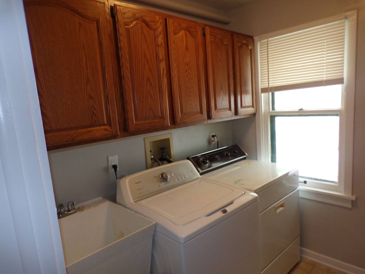 House for rent at 1030 Florida St, Edwardsville, IL 62025