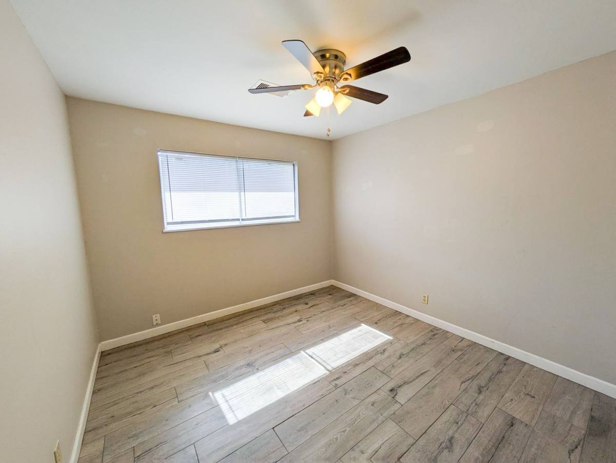 House for rent at 2109 Coronado Place, Orange, TX 77630