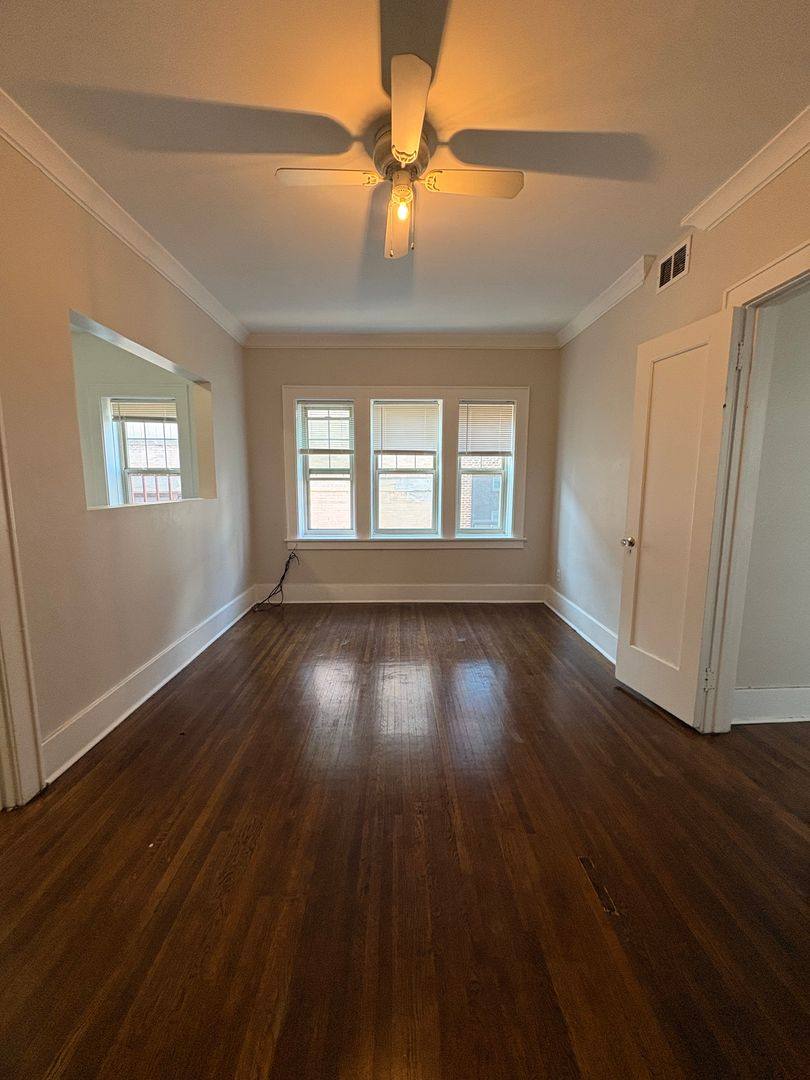 Apartment for rent at 325 Alexander St, Rochester, NY 14607