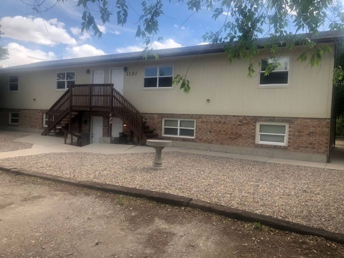 Apartment for rent at 1131 S Oak St, Casper, WY 82601