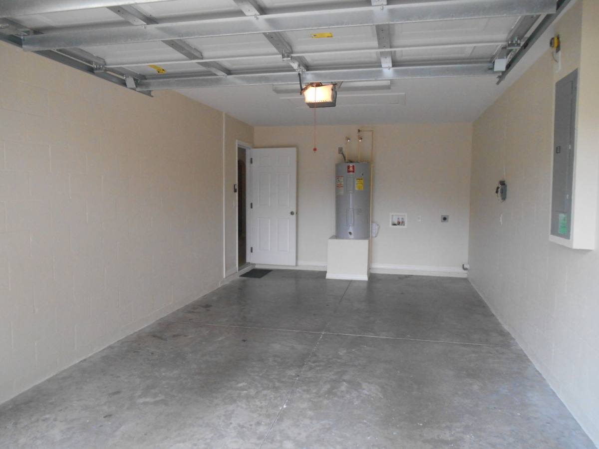 3525 A SW, Ocala, FL 34473 - House for Rent - Image 3