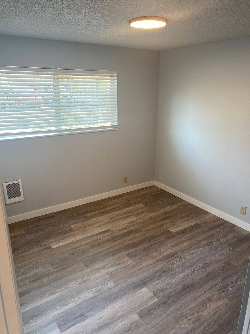 Apartment for rent at 210 SE 5th St #11, Prineville, OR 97754
