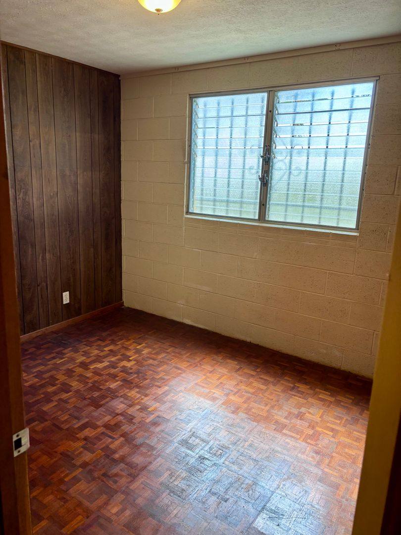 House for rent at 3463 Kaimuki Ave, Honolulu, HI 96816