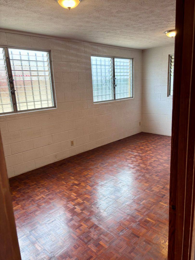 House for rent at 3463 Kaimuki Ave, Honolulu, HI 96816