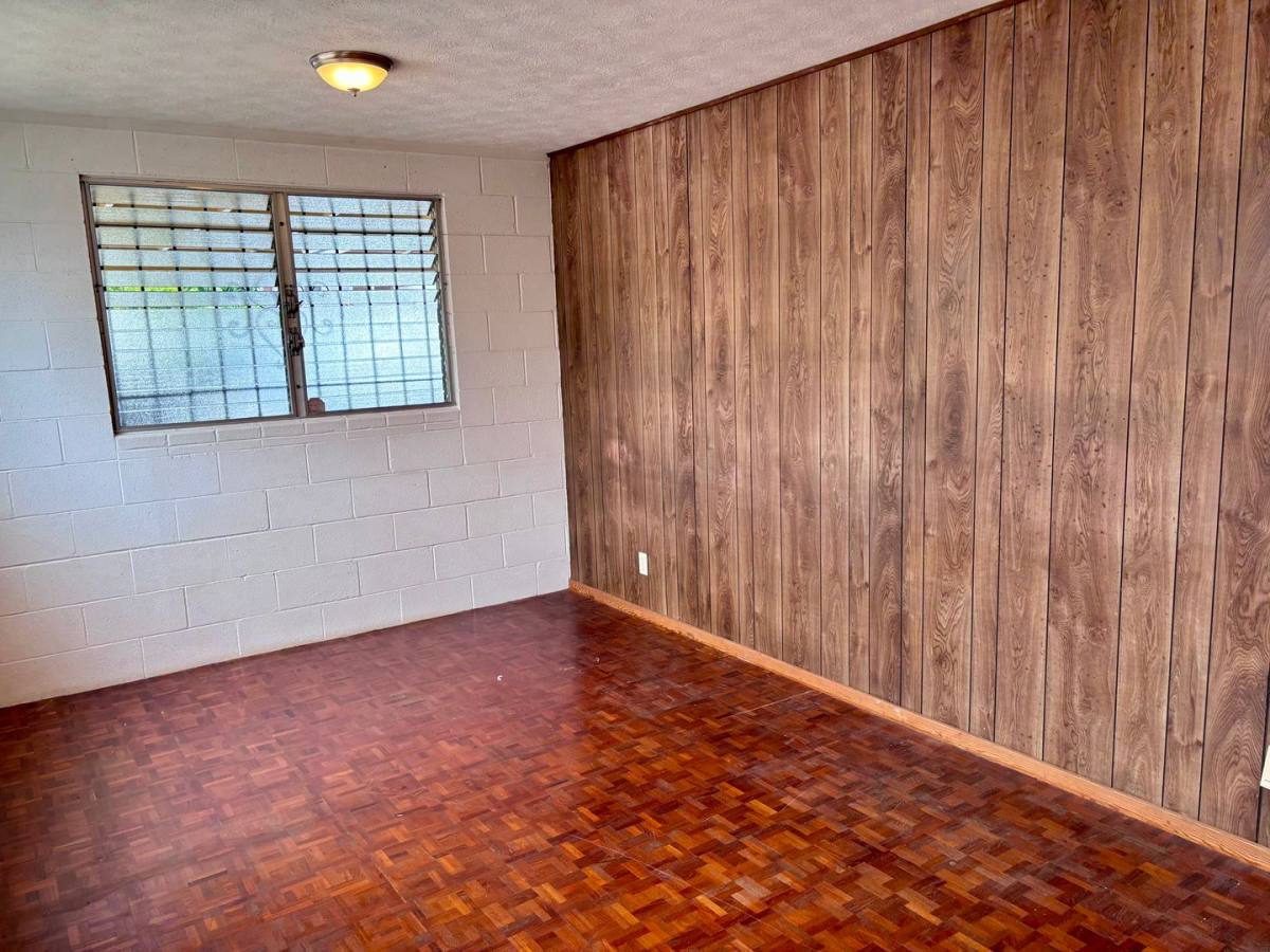 House for rent at 3463 Kaimuki Ave, Honolulu, HI 96816