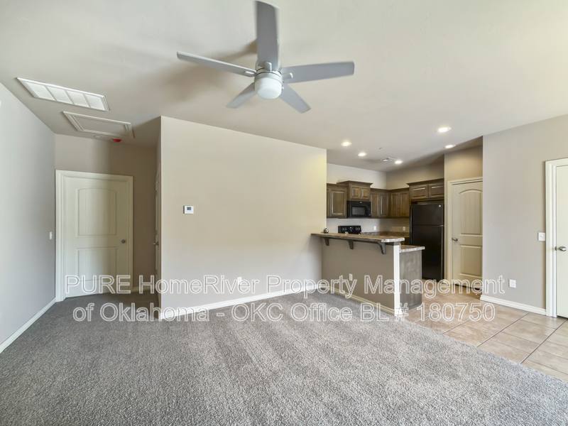 1005 SW 92nd St, Oklahoma City, OK 73139 - Apartment for Rent - Image 15