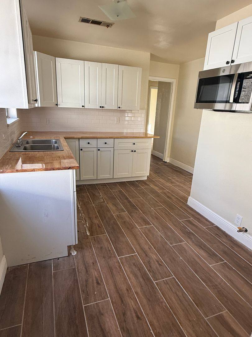 House for rent at 2786 Marquette St, Shreveport, LA 71108