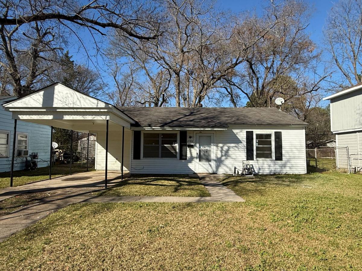 House for rent at 2786 Marquette St, Shreveport, LA 71108