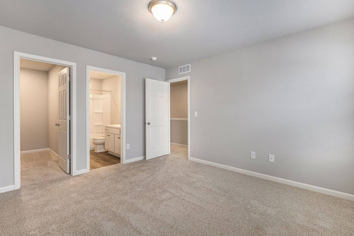 Townhouse for rent at 1302 Timber Hollow Court, Greenville, MI 48838