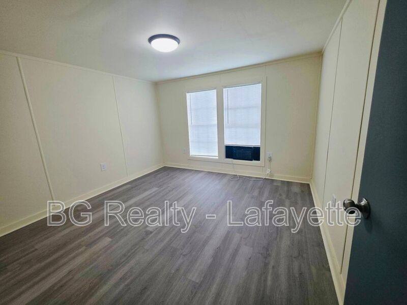 House for rent at 1012 Delcambre Rd W, Breaux Bridge, LA 70517