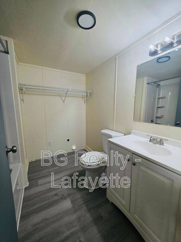 House for rent at 1012 Delcambre Rd W, Breaux Bridge, LA 70517