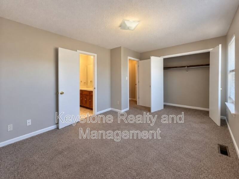 3255 Tower Dr #C, Clarksville, TN 37042 - Townhouse for Rent - Image 7