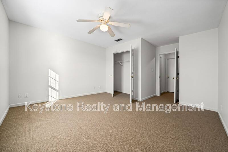 3300 Royster Lane #B, Clarksville, TN 37042 - Townhouse for Rent - Image 10