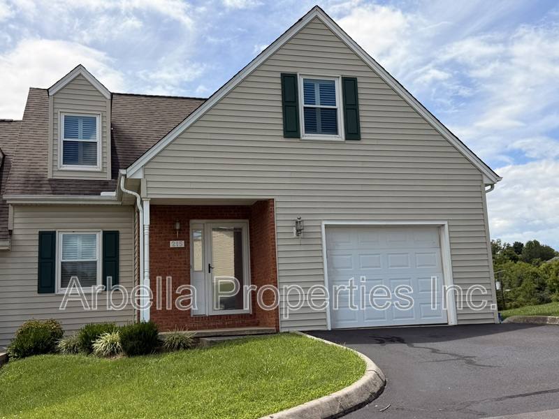 Condo for rent at 215 Radford Dr, Greeneville, TN 37743